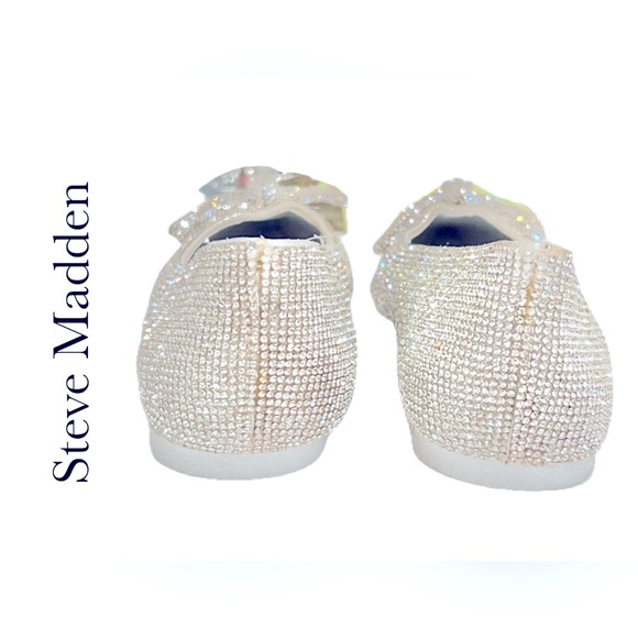 SB10 Steve Madden Elina Rhinestone Bow Dress Flats Size 6M - Picture 7 of 12